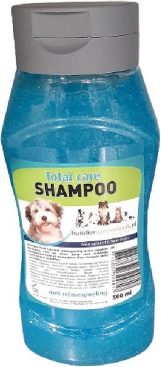 Huisdierspeciaalzaak Huisdierspeciaalzaak. Hondenshampoo mét crémespoeling. 500 ML. Total Care shampoo