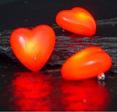 Merkloos / Sans marque Hartjes broche - 5x - met knipperlicht - op batterijen - 4 cm - sierspeld - rood - valentijnsdag