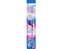 Oral B Ultra Thin Pro Gum Care Brosse à dents