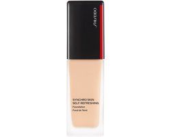 Shiseido Synchro Skin Self-Refreshing Foundation - 130 Opal - 30ml