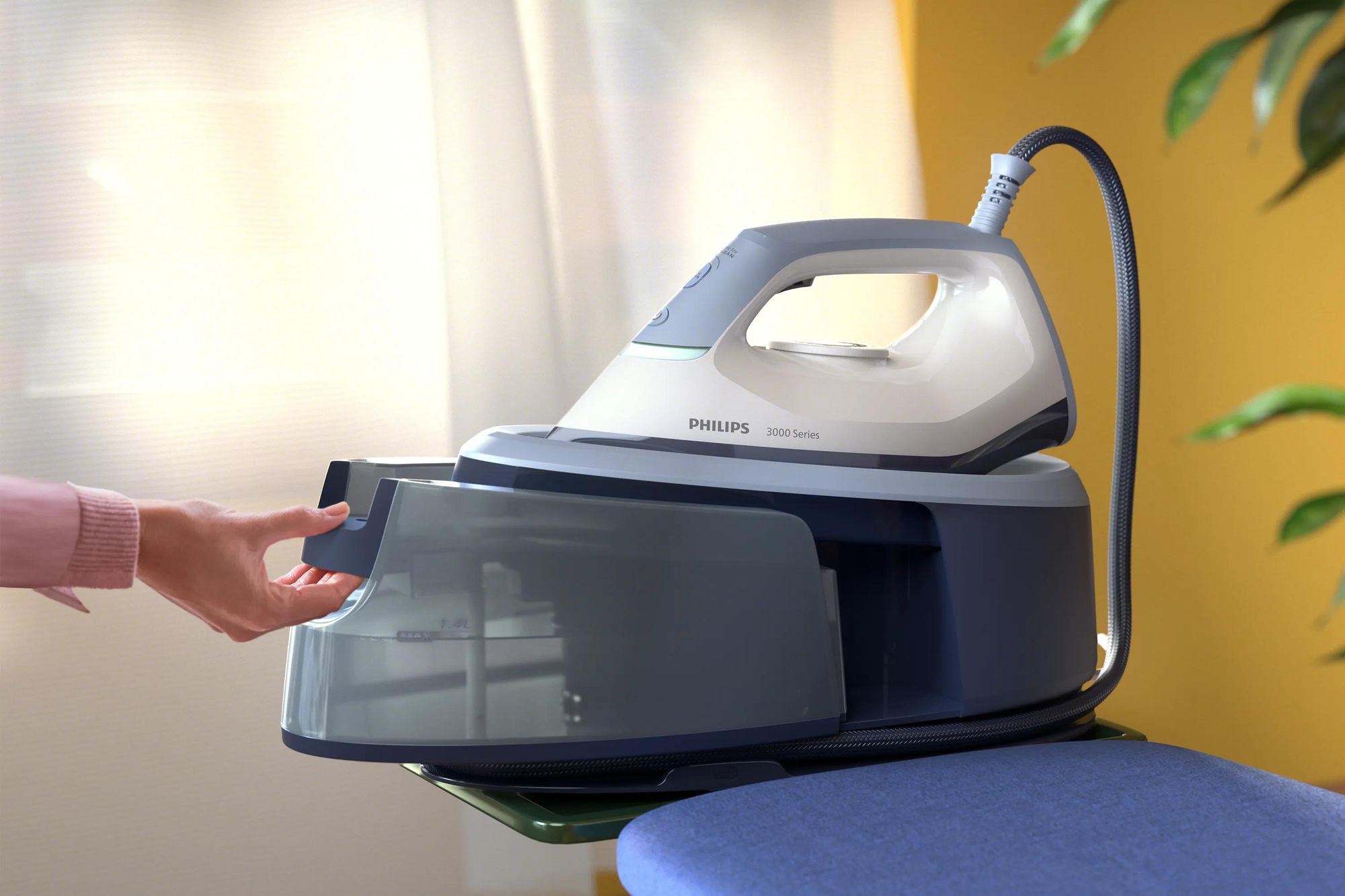 Philips Stoomstrijkijzer met Stoomgenerator PSG3000/20 - 2400W - 350 g/min - Keramische zoolplaat - Blauw