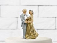 Figurine de mariage figurine de mariage jubilé d'or - plastique - 12 cm - mariage/mariage