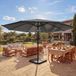 Mendler Sonnenschirm Meran Pro, marktscherm voor de horeca zonder volant, diameter 5 meter, polyester/aluminium, 28 kg, antracietkleurig, inclusief standaard