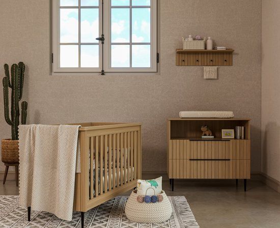 Born Lucky Praag Babykamer 2 Delig Compleet – Baby bed 60x120 cm & Commode – Oak