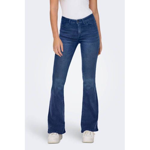 ONLY ONLREESE Flared Jeans - Medium Blue Denim