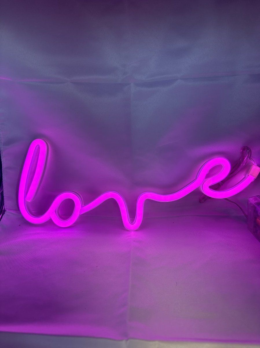 Impuls LED Love Neon Lamp - Roze - 34.5cm