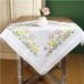Vervaco Tafelkleed kit Veldbloemen - 80 x 80 cm