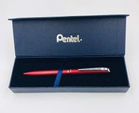 Pentel BL2007 EnerGel Gel roller, hoogwaardig, intrekbaar, 0,7 mm punt, metalen behuizing, mat, rood, geschenkdoos