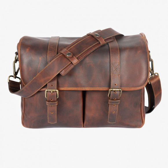 Bronkey Roma cognac leather messenger bag