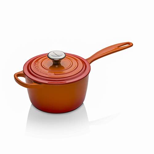 Le Creuset Signature Steelpan met lekvrije schenkrand en geventileerd deksel, geëmailleerd gietijzer, voor alle kookplaten, 20 cm, 2,5 liter, Volcanic
