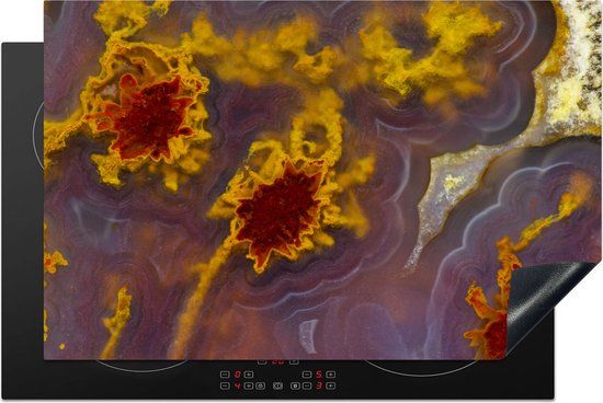 KitchenYeah® Inductie beschermer 80x52 cm - Close-up van een rode met oranje agaat - Inductie kookplaat accessoire