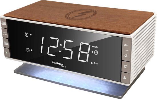Technoline WT 487 Wekkerradio - Hout/Zilver - Met Telefoonoplader