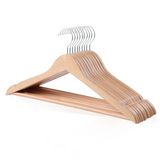 Amazon Basics Kleerhangers voor pakken, hout, set van 10, 44 cm, natuurlijke kleur