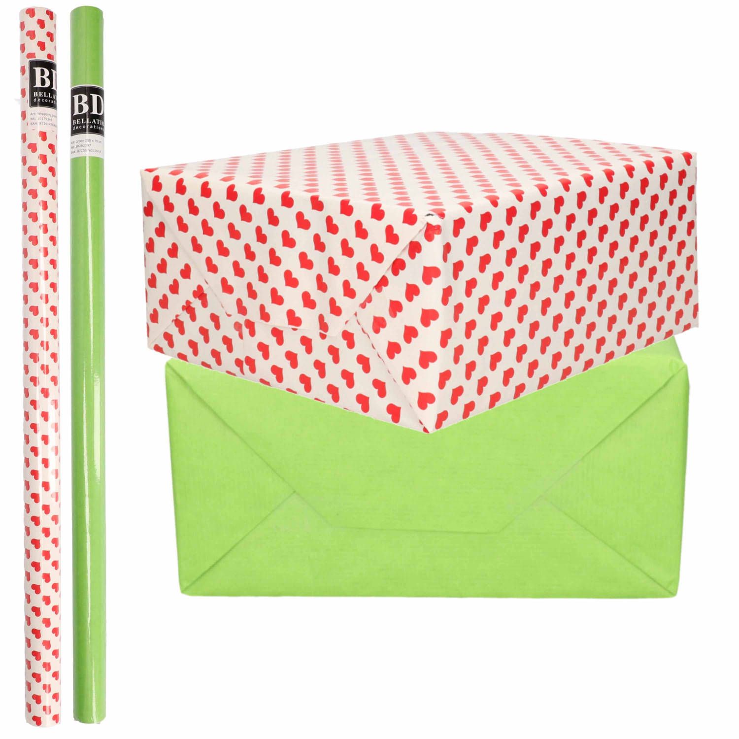 Bellatio Decorations Kraft Inpakpapier Liefde/Rode Hartjes - Groen - 200 x 70 cm - 4 Rollen