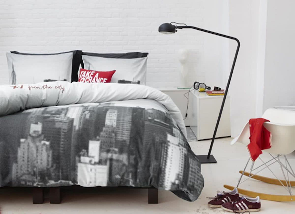 Mexx Dekbedovertrek Big Apple - Eenpersoons - 140x200 cm - Zwart Inclusief twee kussenslopen (60x70cm)