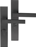 Differnz | Tilburg deurkruk | vierkant schild | WC 63 mm | gun metal