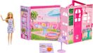 Barbie Weekend Escape House - Poppenhuis met pop - 10 accessoires 4 speelruimtes en een katje