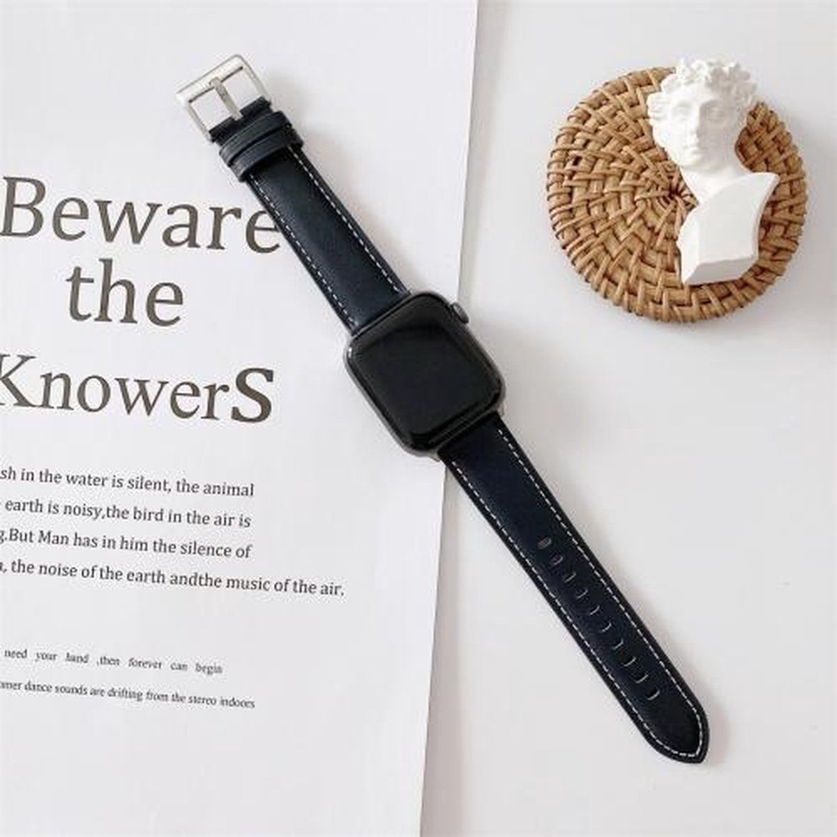 Qubix Apple Watch Band - Premium Leather - Dark Blue - 42/44/45/Ultra/49mm