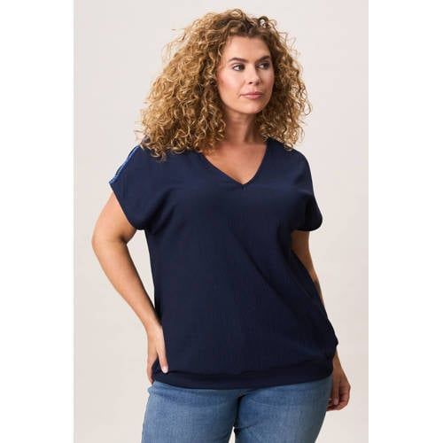 Miss Etam Plus top donkerblauw