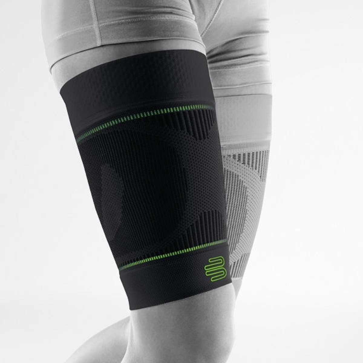 Bauerfeind Sport Compressie Bovenbeen Hamstring Sleeve Per paar - Zwart