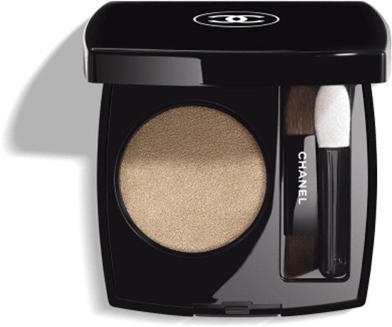 CHANEL Ombre Essentielle oogschaduw 1,9 g 238 Quartz Fumé Licht