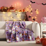 Betsey Johnson - Deken, boterzachte deken voor bank of bed, stoutmoedig pluche en extra groot beddengoed, Halloween-decoratie (howdy ghouls paars, 127 x 177 cm)