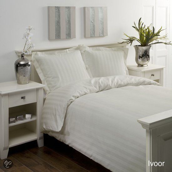 Papillon Satijn streep dekbedovertrek eenpersoons 140 x 200/220 cm - Crème
