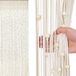 KZQ Rideau en macramé tissé avec perles en bois - 1 panneau 90x200 cm - Séparateur de pièce bohème pour porte fenêtre et placard - Intimité et décoration pour chambre et salon - Blanc cassé