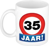 Bellatio Decorations Shoppartners Bv Verjaardag koffiemok - drink beker - thema 35 jaar - leeftijd verkeersbord - 300 ml - keramiek - blauw