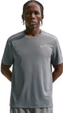 Nike Miler Dri-fit Heren Training T-shirt Grijs Polyester Korte mouw