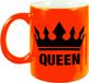 Bellatio Decorations Cadeau Queen Mok - Fluor Neon Oranje - 300 ml - Keramiek