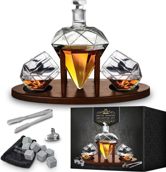 MikaMax Diamant Whiskey Decanter Set - Deluxe Edition - 850ml - Includes Glasses