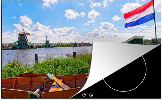 KitchenYeah® Inductie beschermer 77x51 cm - Typische Nederlandse natuur met de vlag van Nederland - Inductiebeschermer