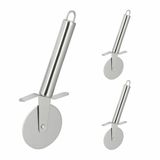 Relaxdays pizzasnijder set van 3, scherp pizzames met lemmet Ø 6,5 cm, vaatwasserbestendig, pizzaroller, zilver
