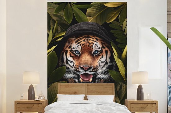 Nr1Wallpaper Behang - Fotobehang Tijger - Bladeren - Planten - Breedte 225 cm x hoogte 350 cm