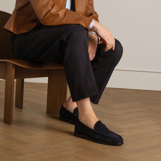 Manfield - Heren - Donkerblauwe suède loafers - Maat 44