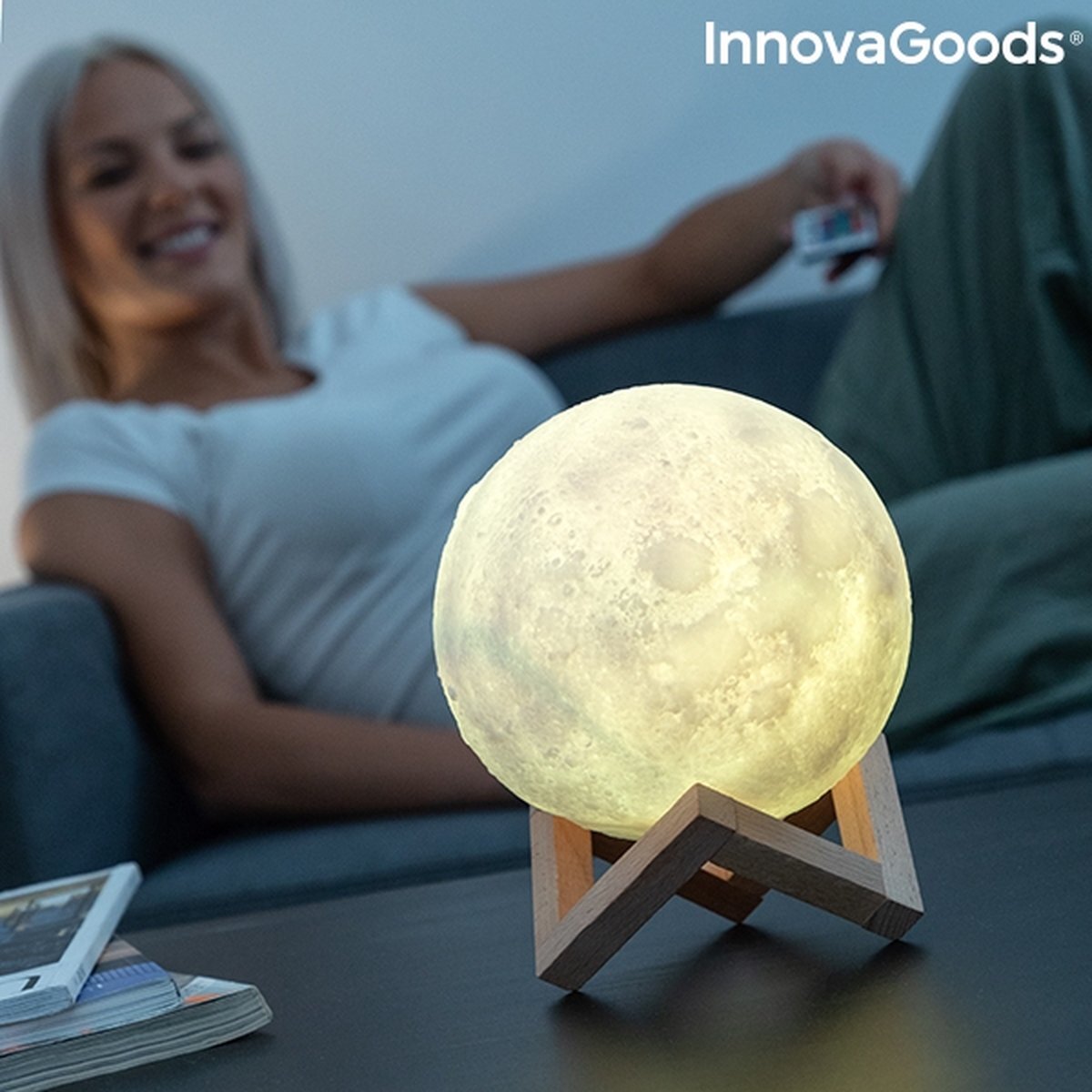 Innovagoods OPLAADBARE MAANLEDLAMP MOONDY - Moon Lamp - Maanlampje - Maan lampje Slaapkamer - 16 dimbare LED kleuren met Afstandsbediening