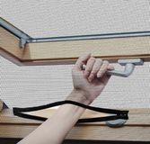 OEM Holland Connections Raamhor met rits 150 x 180 cm – Insectenhor met Rits en Klittenband – Zelf Op Maat Te Knippen – Muskietennet voor Dakraam en Kantelraam – Zwart