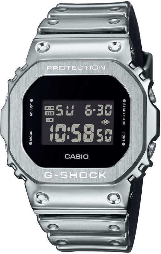 G-Shock GM-5600YM-8ER The Origin Heren Horloge - Zilverkleurig - Digitaal - 2 jaar garantie