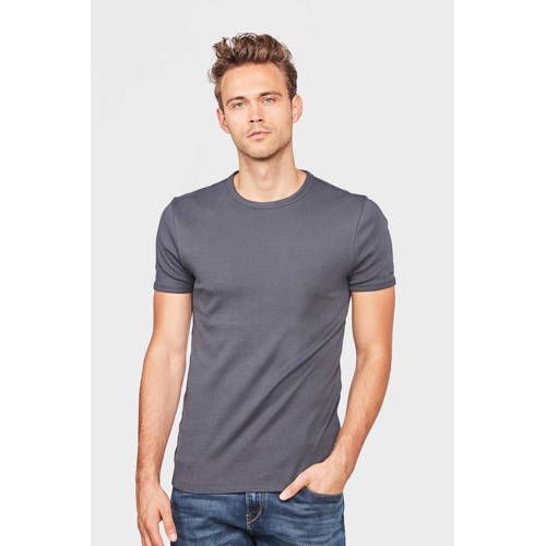 WE Fashion slim fit T-shirt