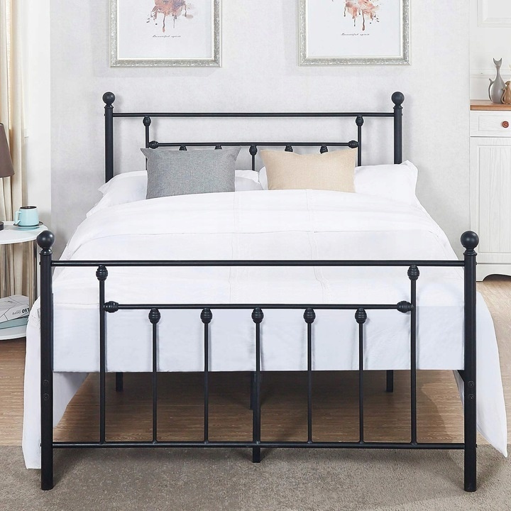 Viking Choice Metalen bedframe met lattenbodem- 160x200 - versierd - zwart