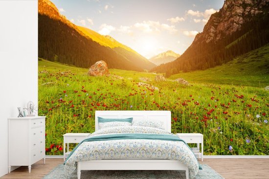 Nr1Wallpaper Behang - Fotobehang Bloemen - Berg - Zon - Breedte 525 cm x hoogte 350 cm