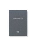 Letts of London Titanium A6 week om dagboek 2026 te bekijken - Charcoal 26-082588