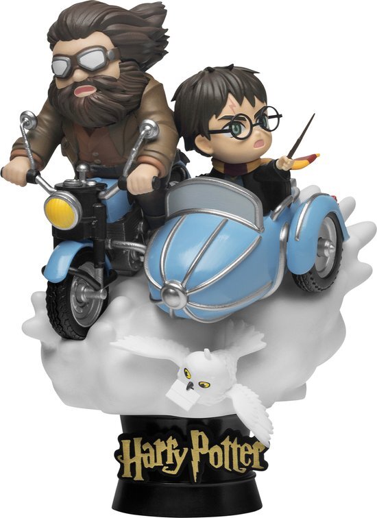 Beast Kingdom Toys Harry Potter D-Stage PVC Diorama Hagrid & Harry Standard Version 15 cm