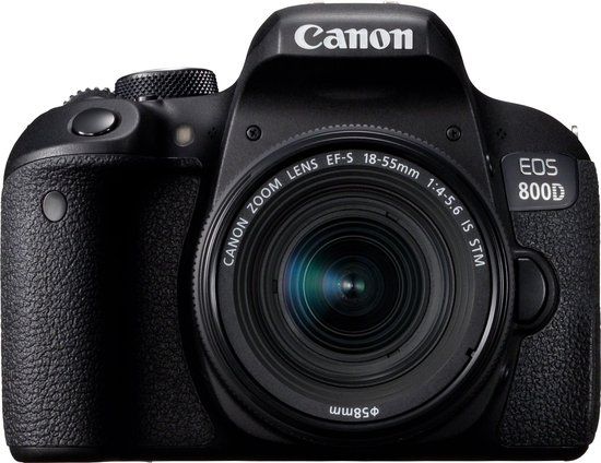 Canon EOS 800D + 18-55 IS STM