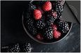 Dietrix Inductie Beschermer - 78x52cm - Groente en Fruit - Bramen en Frambozen