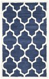 SAFAVIEH Geometrisch tapijt voor woonkamer, eetkamer, slaapkamer - Amherst Collection, korte pool, marineblauw en beige, 91 x 152 cm