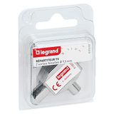 LEGRAND, Antenneverdeler, T-koppeling, twee-apparaatverdeler, standaardverdeler voor tv, afgeschermde tv-splitter 2-voudig, 2 tv-uitgangen (vrouwelijk) en 1 tv-ingang (mannelijk), Ø9,52mm, 091002