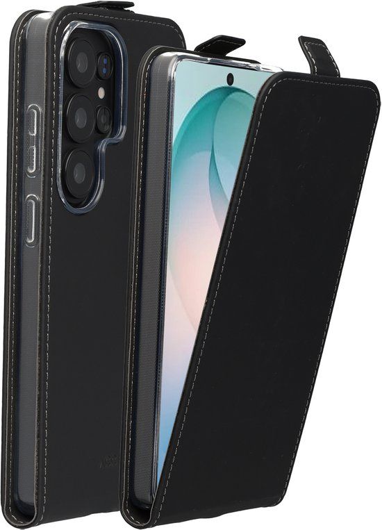 Accezz Flipcase voor de Samsung Galaxy S26 Ultra - Zwart