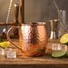 alpina Moscow Mule Mok - RVS Cocktailbeker met Gehamerd Design - Goud